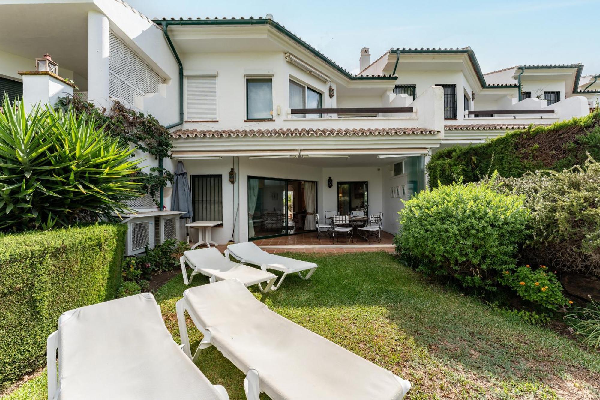 Townhouse Isla De Miraflores Villa Mijas Exterior photo